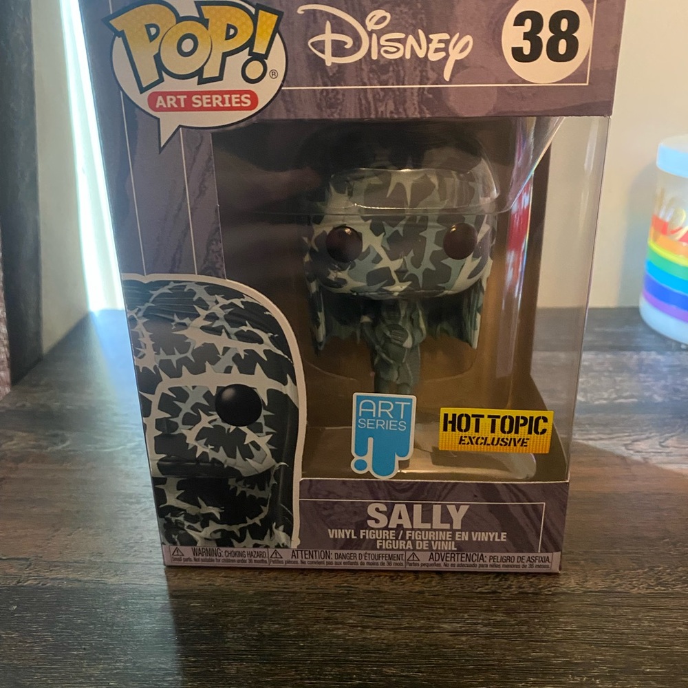Funko Pop! Art Series Sally - Gray Camo